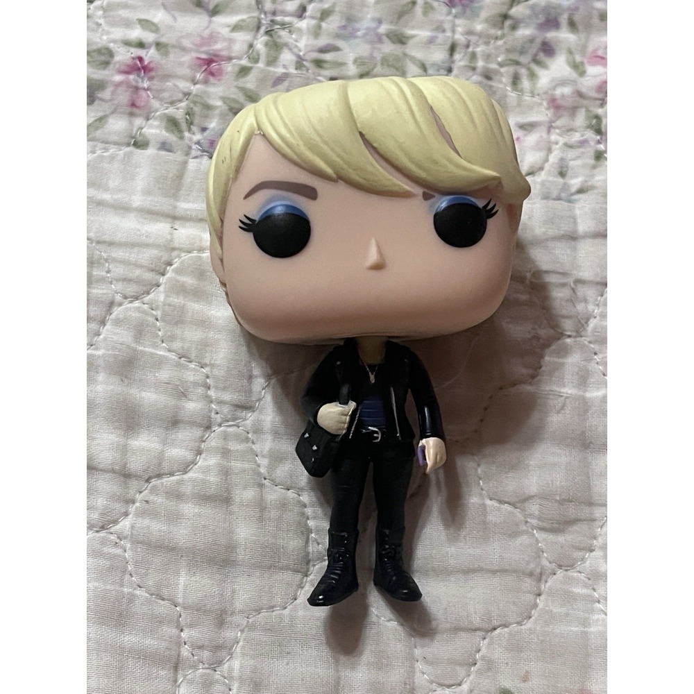 Funko Pop HT Nerdette #SE Hot Topic Exclusive Ad Icons Blonde Vinyl Figure